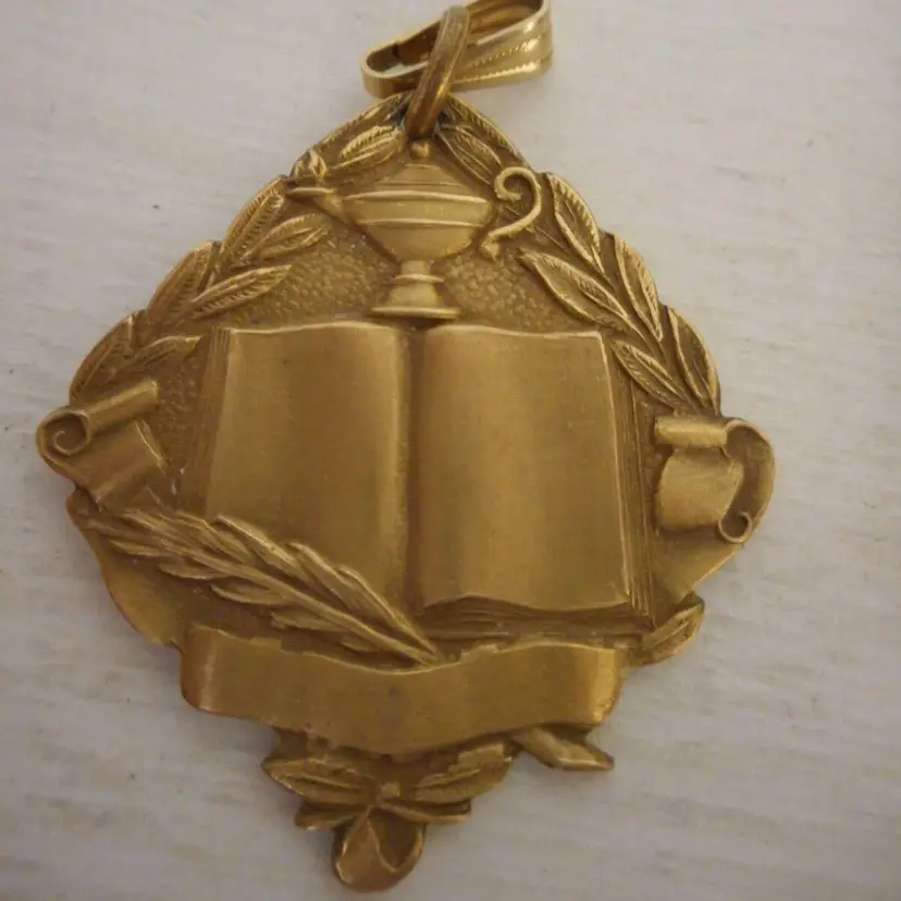 Vintage Estate Find 1925 10K gold filled declamation contest award charm pendant