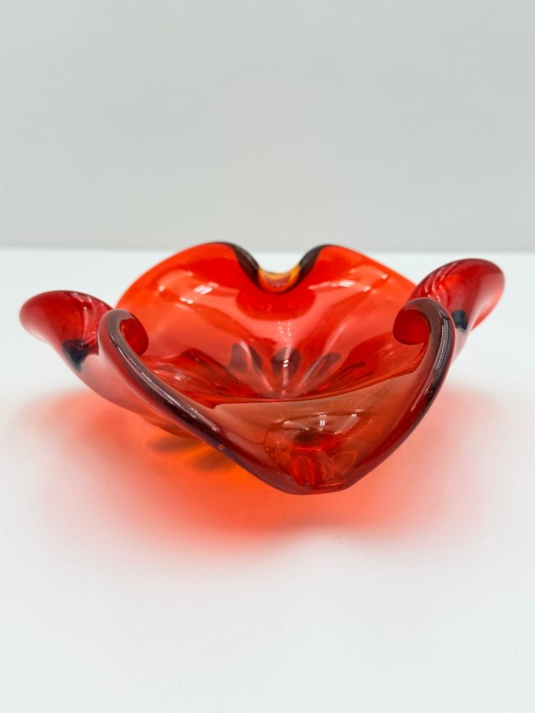 Red Art Glass Mid Century Vintage Ashtray Bowl