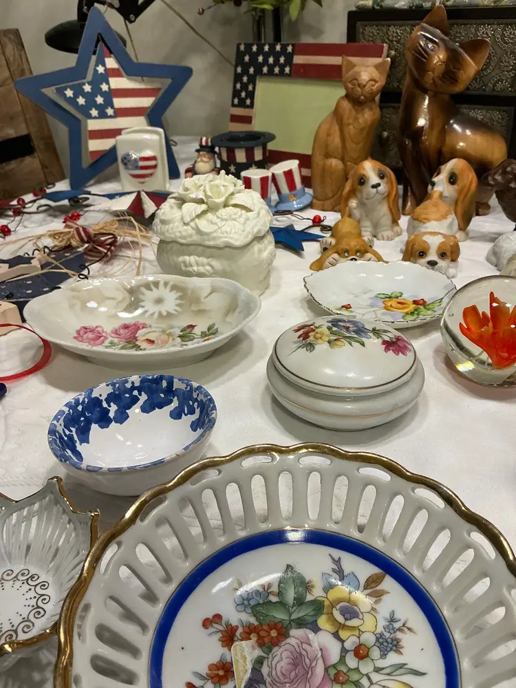 Annesyesteryear Pop Up