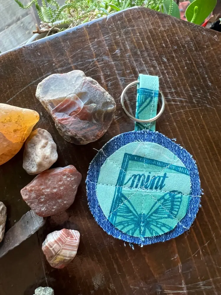 Floral Minty oolong keychain