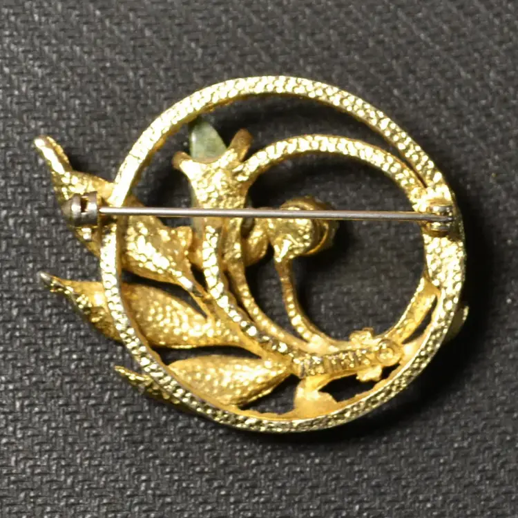 Vintage Sara Coventry Rope Like Design Brooch Gold Tone