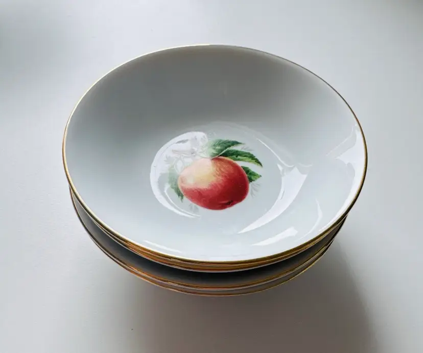 Set Of Four (4) Bavaria Cereal/Salad/Fruit Bowls Made In Germany