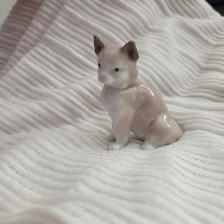 Lladro Miniature Cat Figurine 5308 Glazed Retired 2.25” Antonio Ramos Spain 1985 *AS IS*