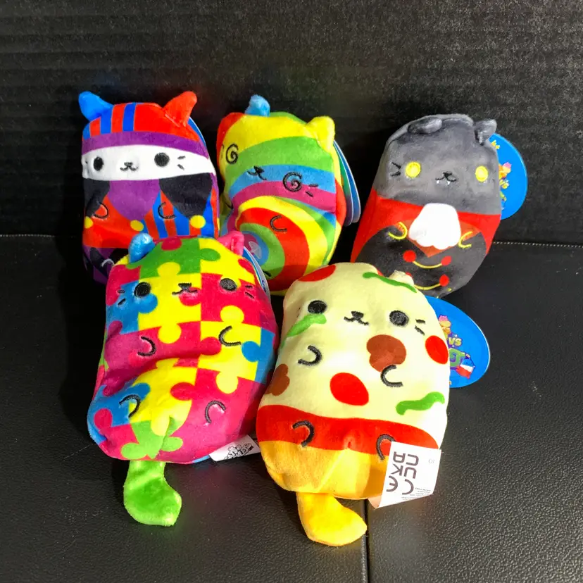 Cats vs. Pickles Plush NWT Set of 5 #3