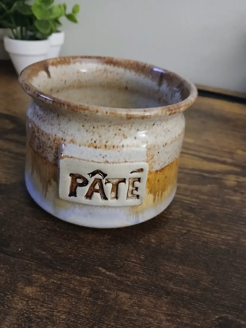 Rustic Pâté bowl  Artist Signed 038