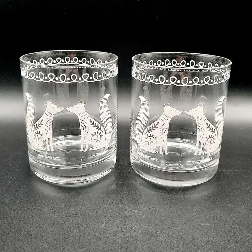 Decorated Cocktail Glasses White Designed Facing Foxes Set of 2