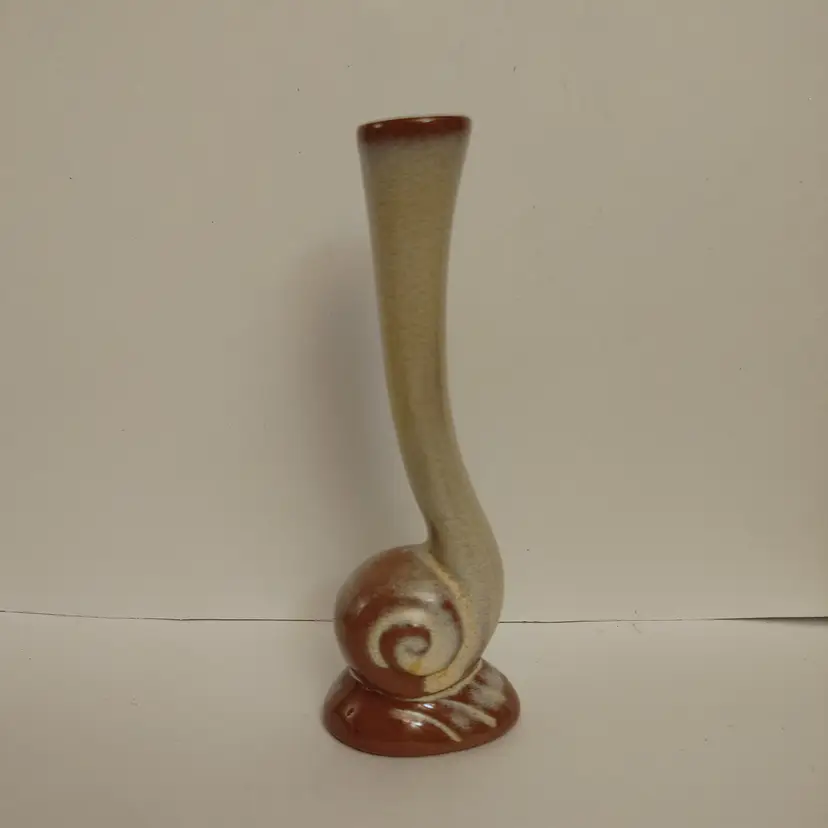 Frankoma Pottery Snail Bud Vase. 6 inches high. No chips or cracks.