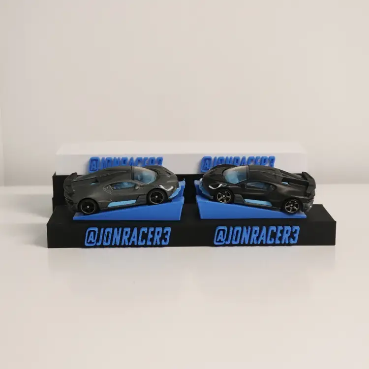 JR3 2-Car Shelf Display