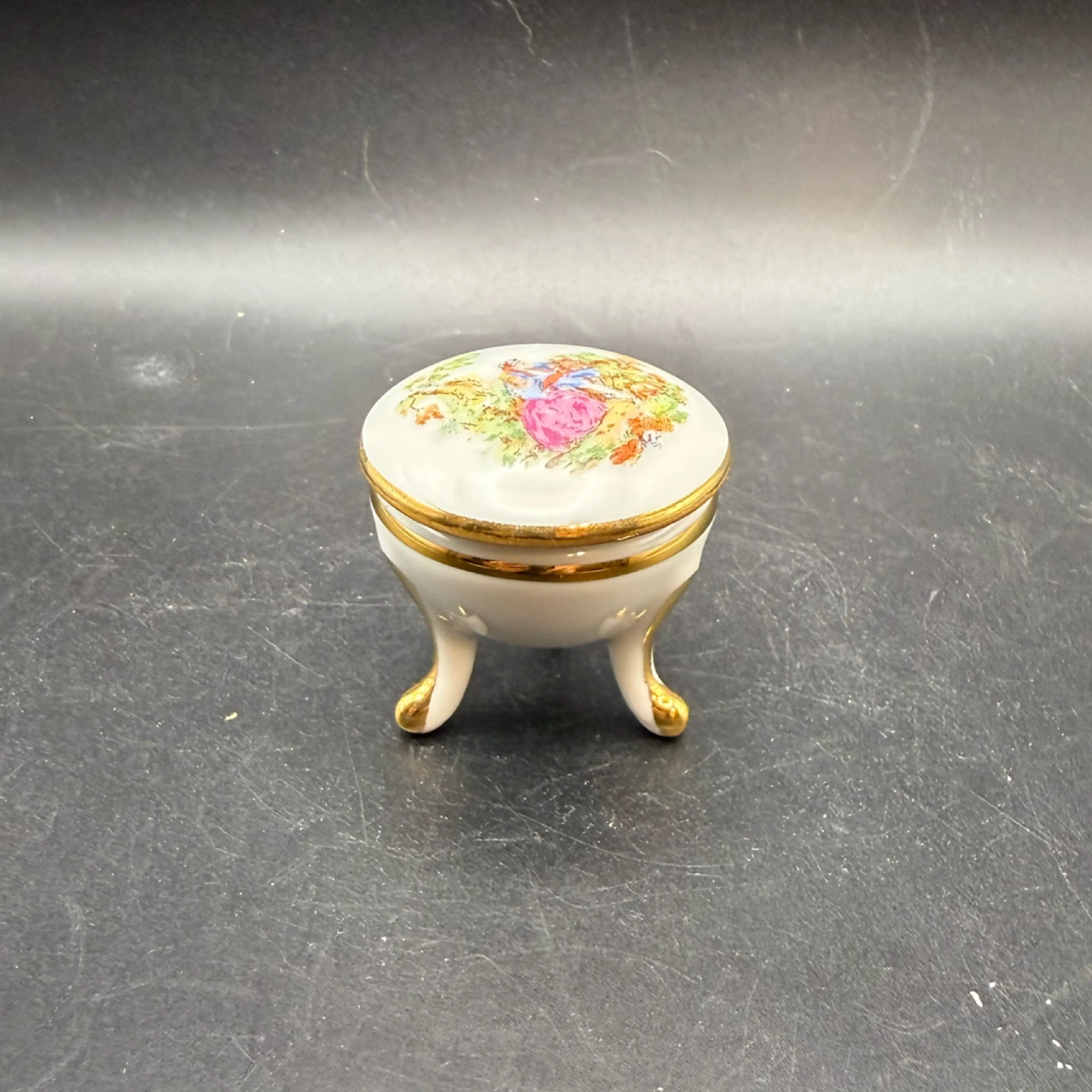 Image 1 of 5
