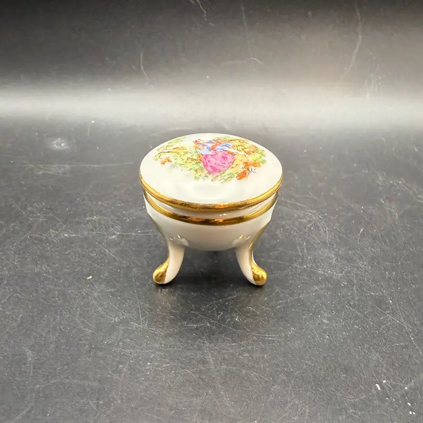 Vintage Limoges Porcelain Footed Trinket Box