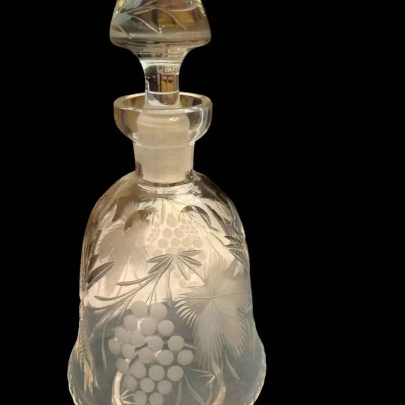 Vintage Hand Cut Crystal Decanter Grapes & Vine Etched Stopper Wine Liquor