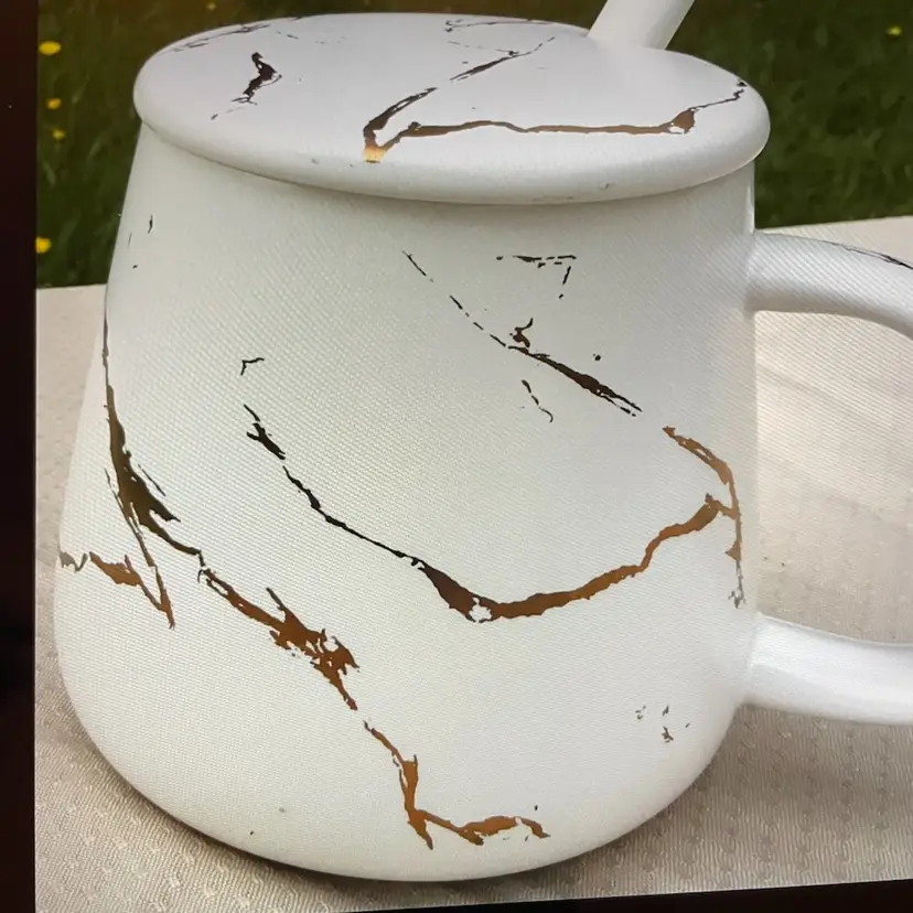 Ceramic White With Golden Marbling Coffee Mug.
