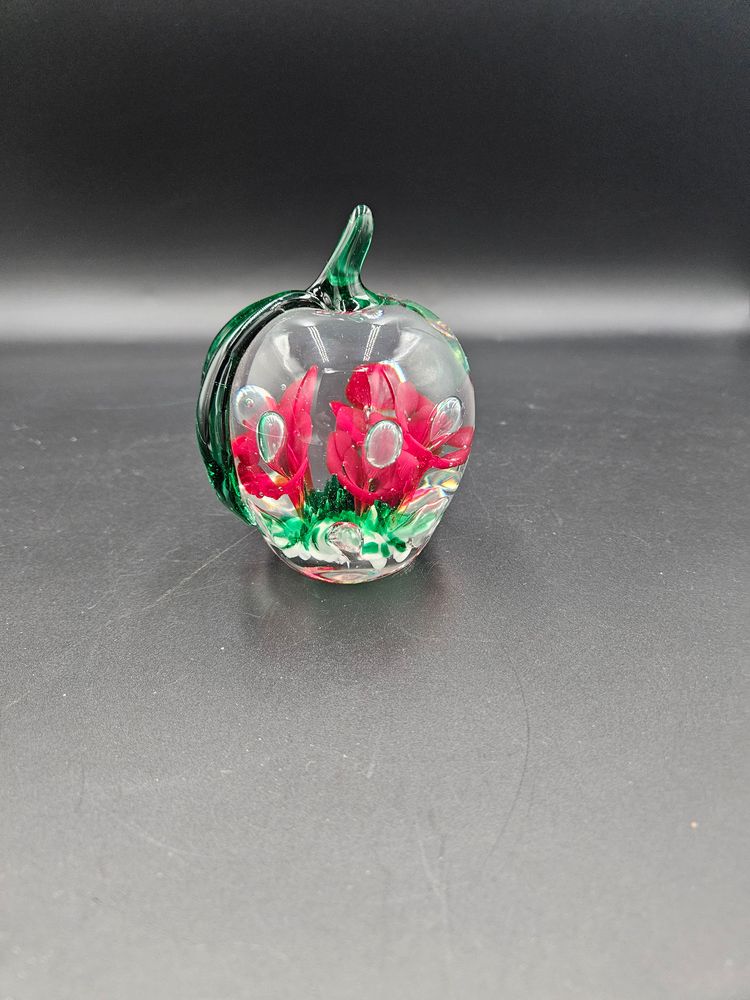 Paperweight Gibson Apple