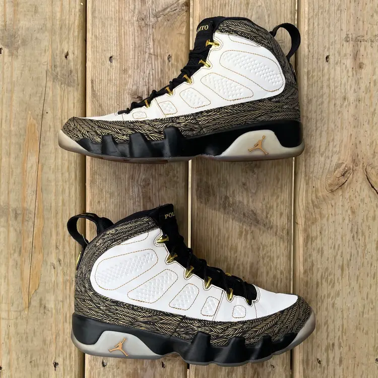 Air Jordan 9 DB 2012 Size 9.5
Used Great Condition!