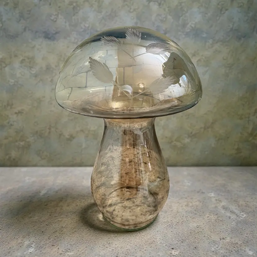 VTG Blown Glass Etched Mushroom Sculpture