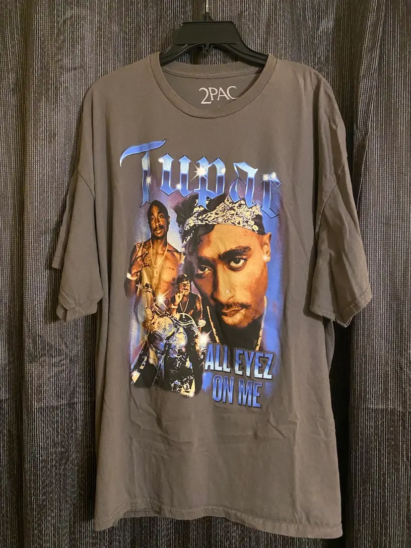 2Pac Men's Size 2XL Gray Tupac All Eyez On Me Short Sleeve T-Shirt