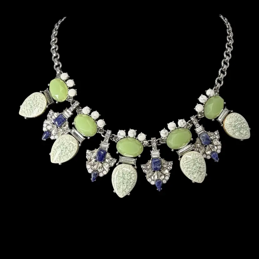 Chloe & Isabel Vintage Art Deco Statement Necklace Light Green•Blue•Rhinestones Art Deco
16”/W 2” Extender• Stones 2” L