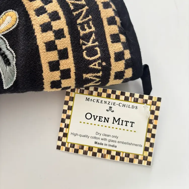 For The Fancy Foody Mackenzie Childs Oven Mitt & 2 Pot Holders