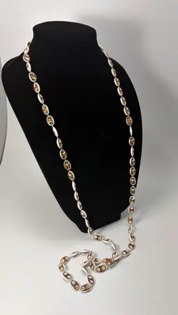 Vintage White and Wood Grain Pattern Plastic Oval Bead Necklace 47"