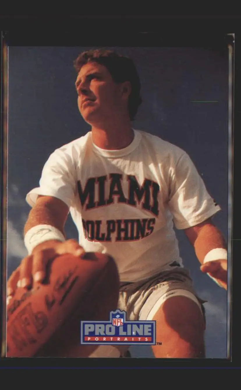 1991 Pro Line Portraits #159 Dan Marino - (137) - Miami Dolphins