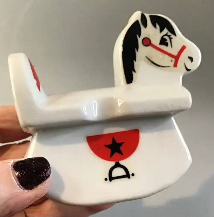 #01 Rocking Horse Bank- Vintage Kid's Baby Bank Piggy Bank Spare Change Bank Coin Bank