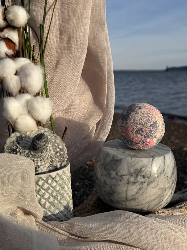 Mermaids at Midnight Bath Bomb – BliN Handcrafted Fizzy Bath Treat | Aquatic Ocean Scent, Fruity Floral, Whimsical Self-Care Gift