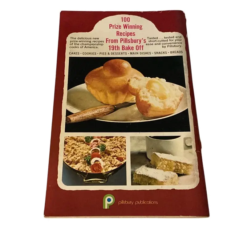 Vintage 1968 19th Annual Pillsbury Bake Off Cookbook Paper Back