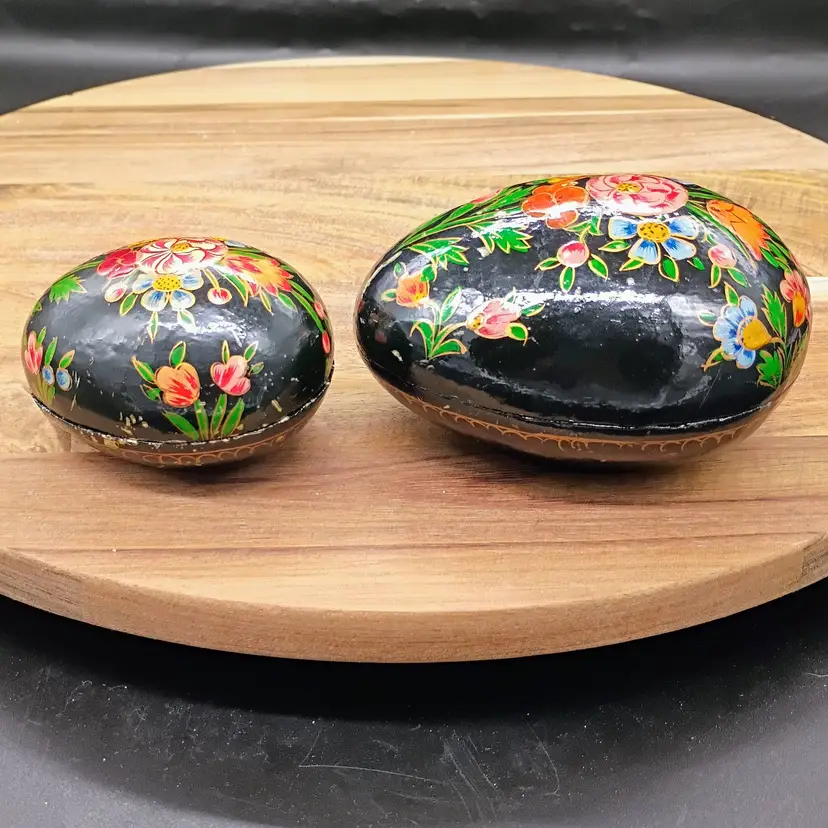 Pair of Nesting Paper Mache Nesting Egg Shaped Trinket Boxes Made in Kashmir India