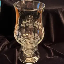 BEAUTIFUL EAMON IRELAND HAND ENGRAVED HURRICANE CANDLE LAMP