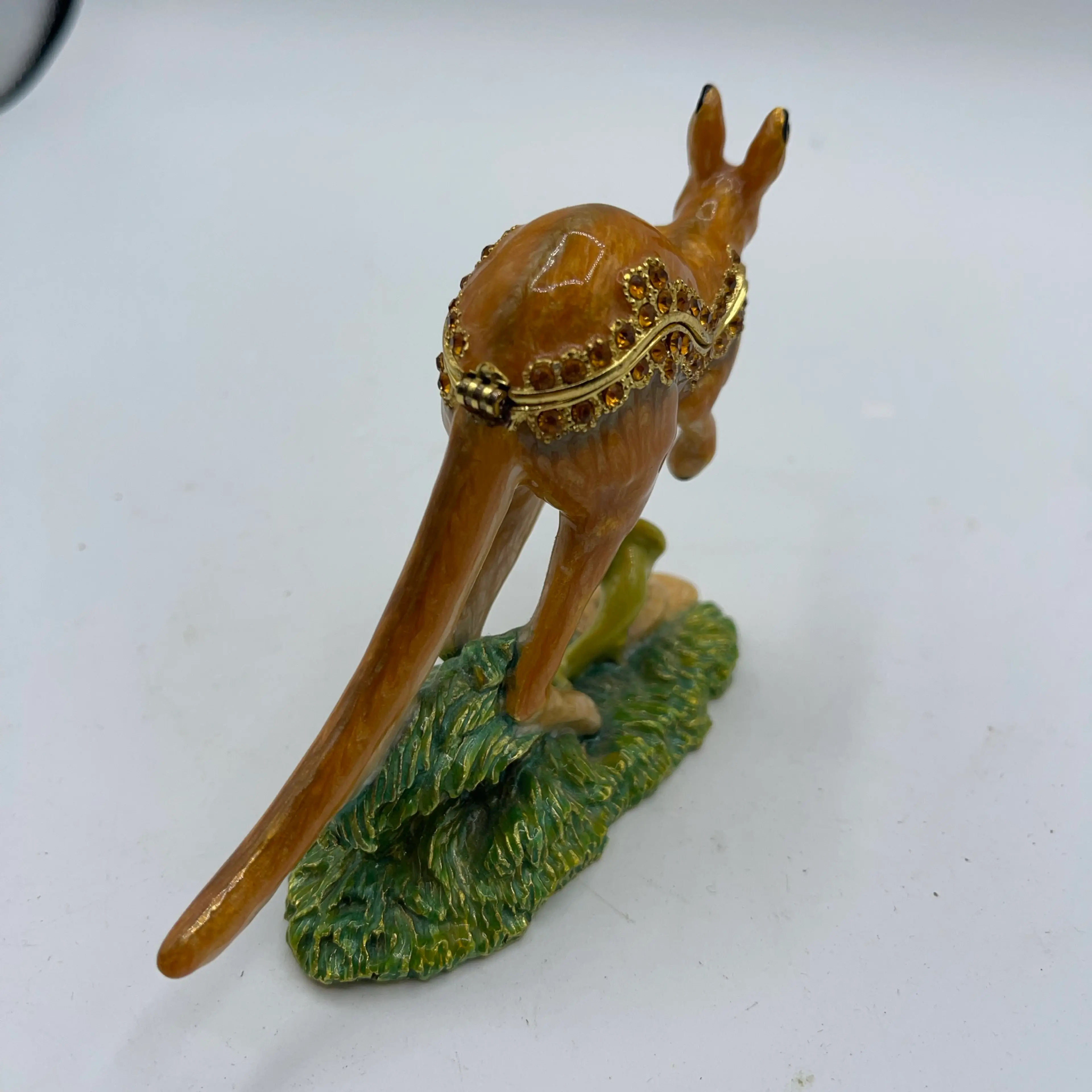 Image 4 of 7