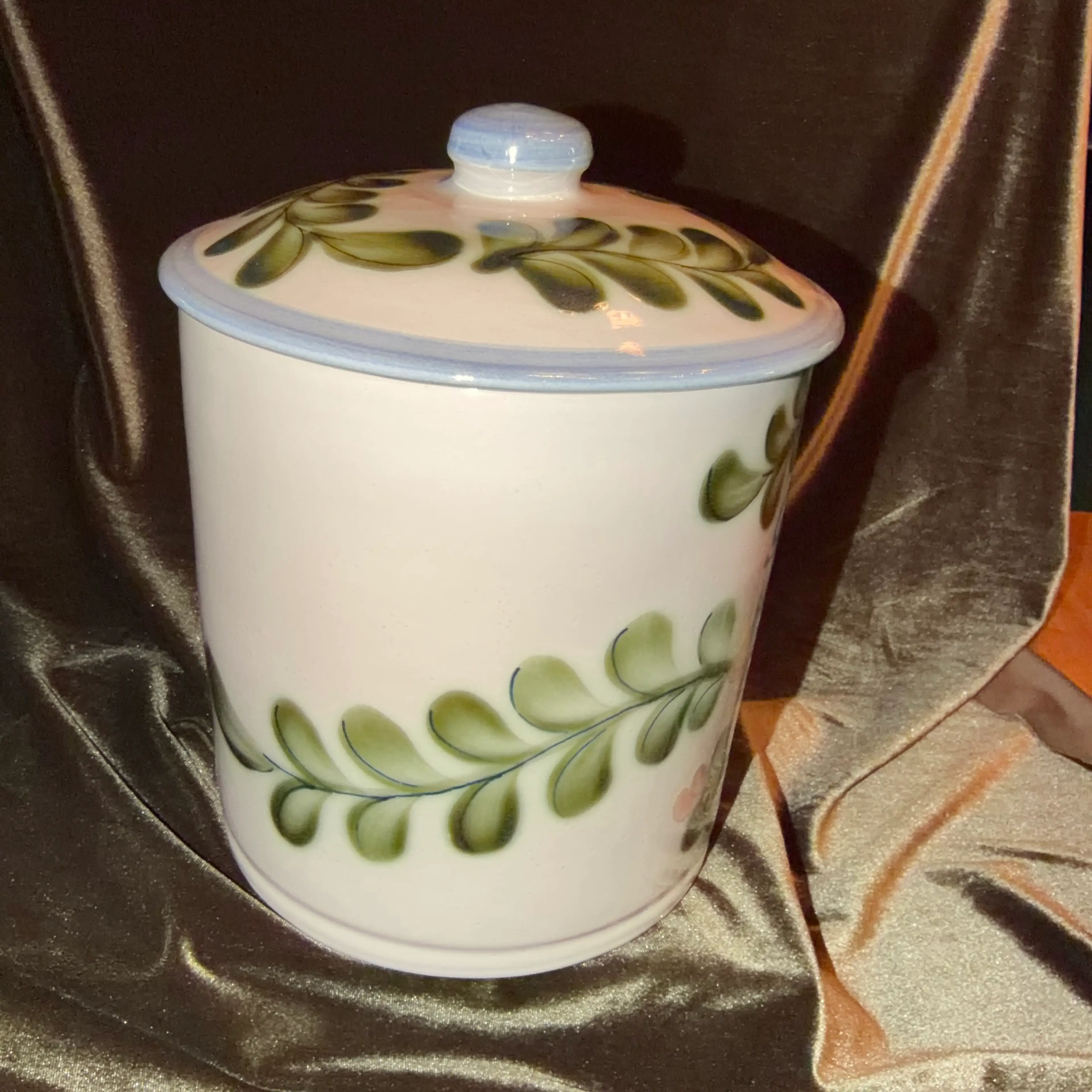 Image 2 of 10
