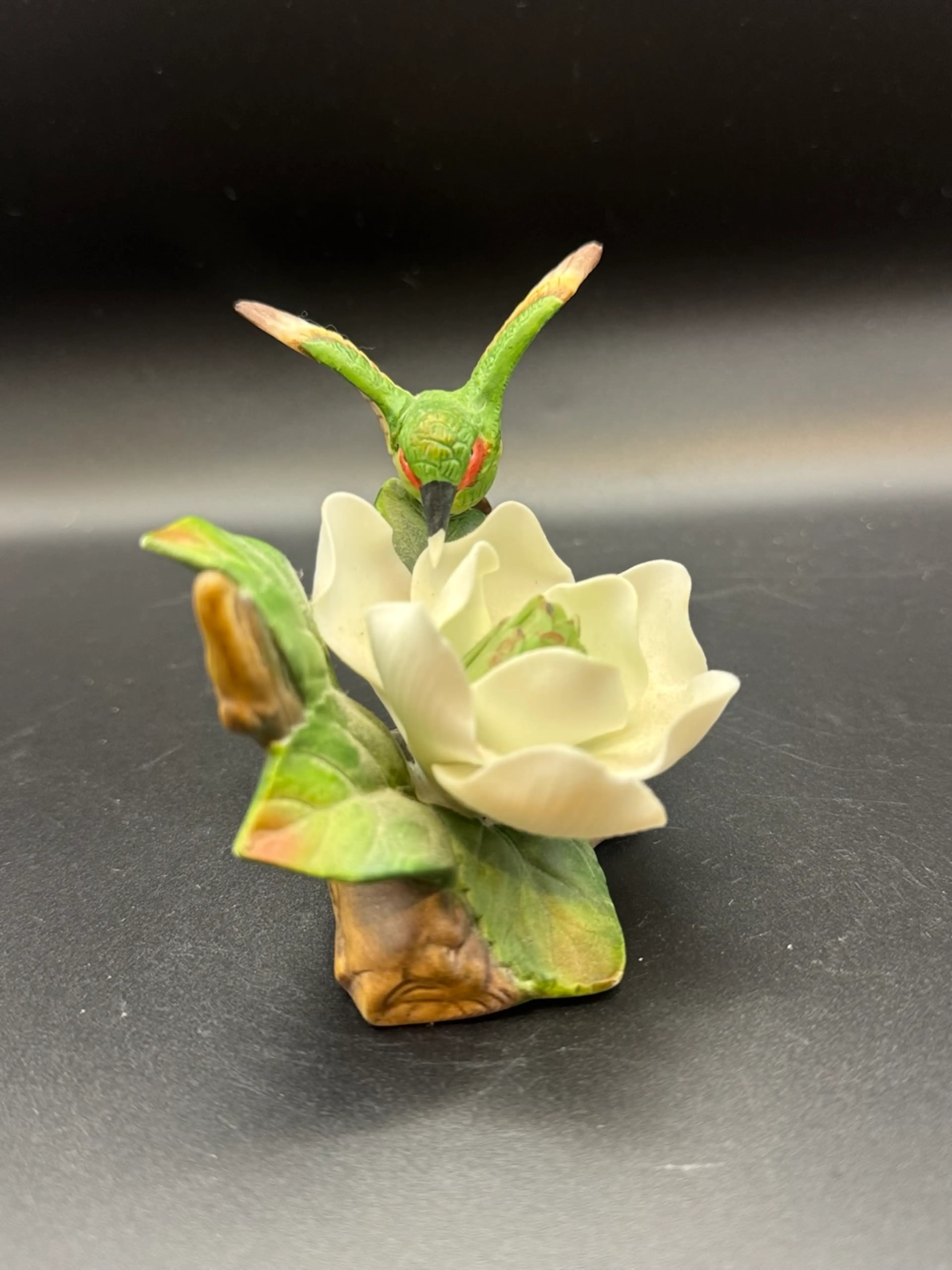 Image 4 of 7