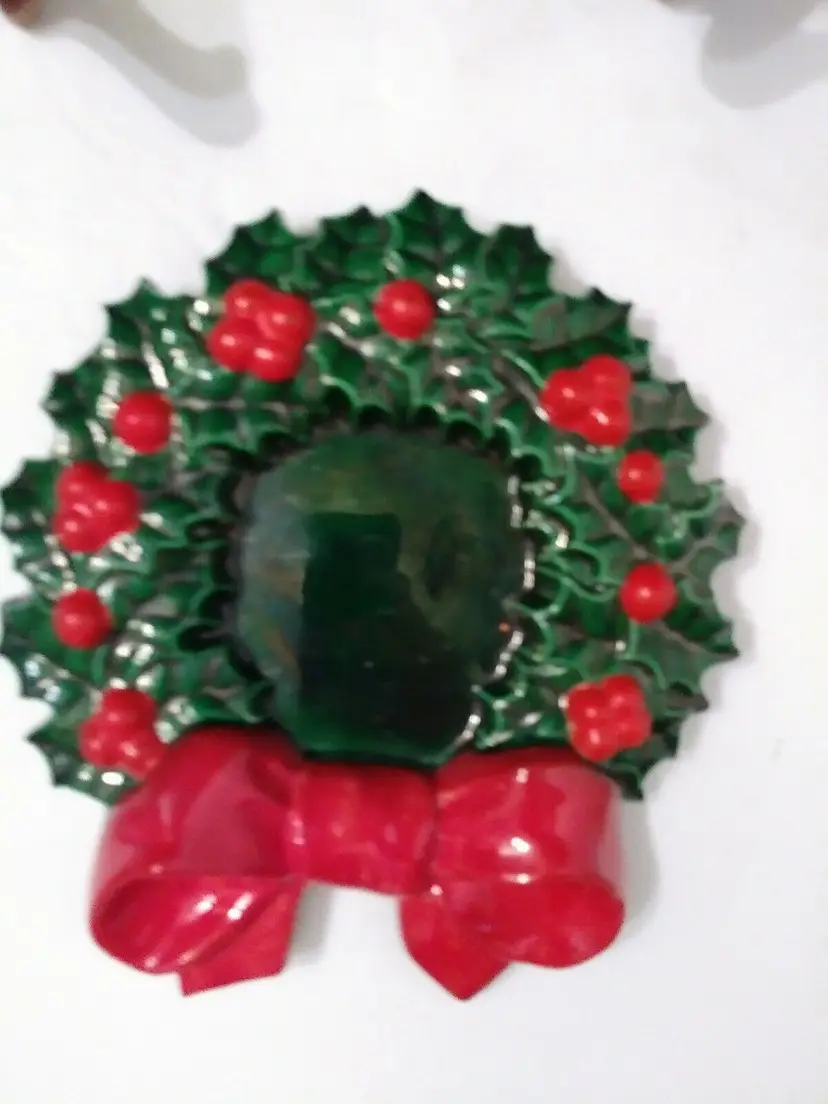 Vintage Sittre Ceramic Co Ceramic Christmas Wreath Wall Decor Red Bow Base 1982
