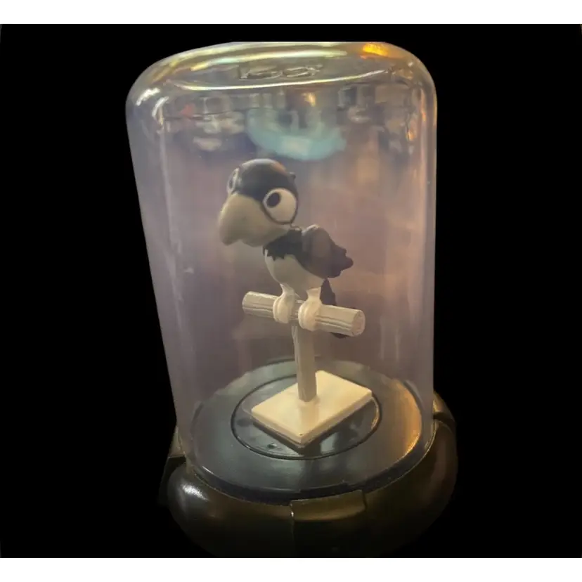 #09 - 2018 Disney Domez Figure As Pictured ( 3" Tall)