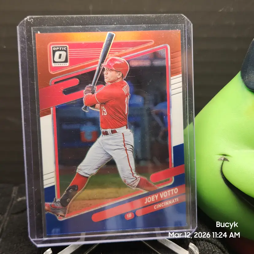 2020 Optic Red White & Blue - Joey Votto Cincinnati Reds 197/199