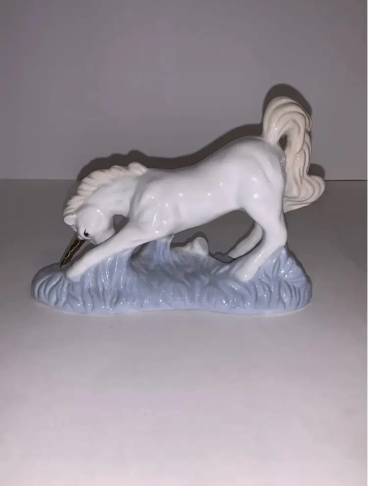 Vintage MIC Ceramic Mystic Unicorn Figurine 
