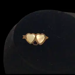 Vintage Mother Of Pearl Pin