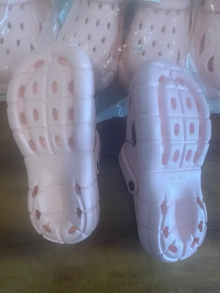 Women’s Pink Clogs Size 39/40 (US 9) New