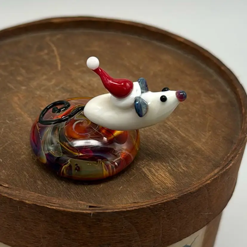 Boomwire Handmade USA Art Glass Miniature Paperweight Mouse with Red Santa Hat - 2.25”