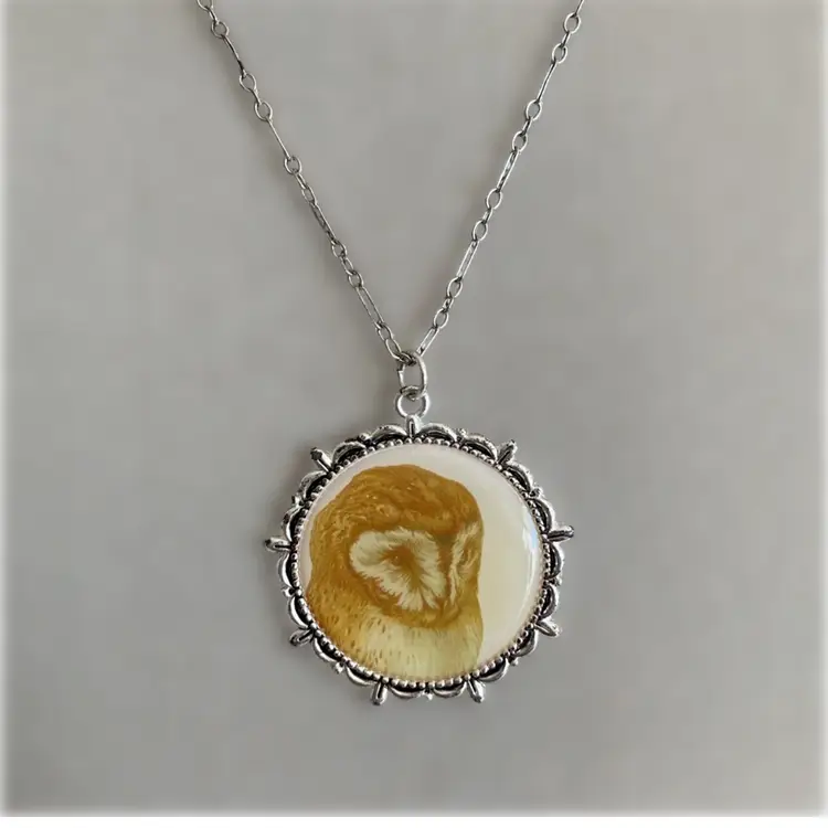 Vintage Silver Toned Barn Owl Illustration Pendant Necklace