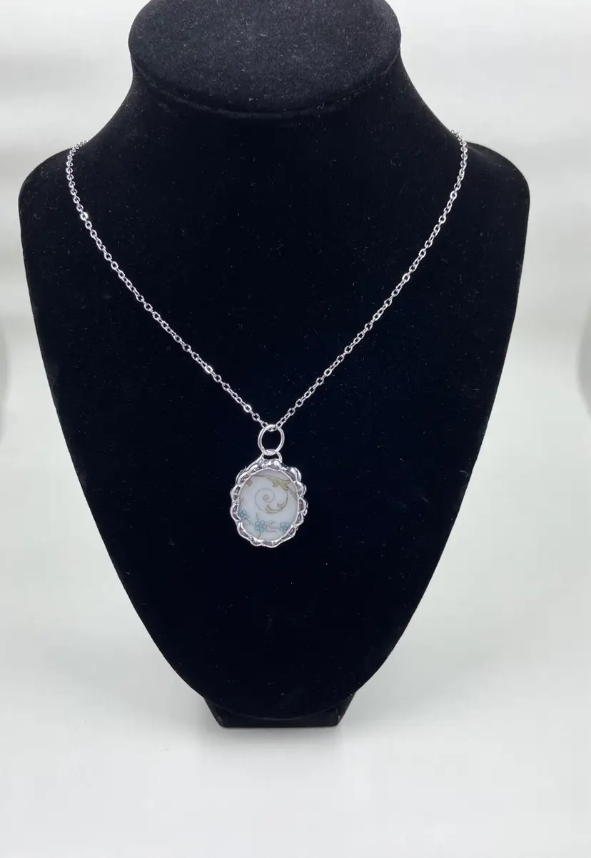 Handmade Vintage Dishware Necklace #5