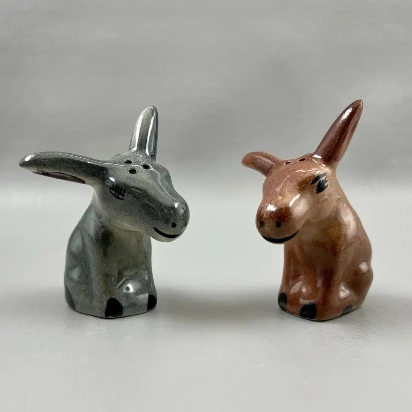 Vintage Mule Donkey Ceramic Salt And Pepper Shakers Brown Gray Farm Animals