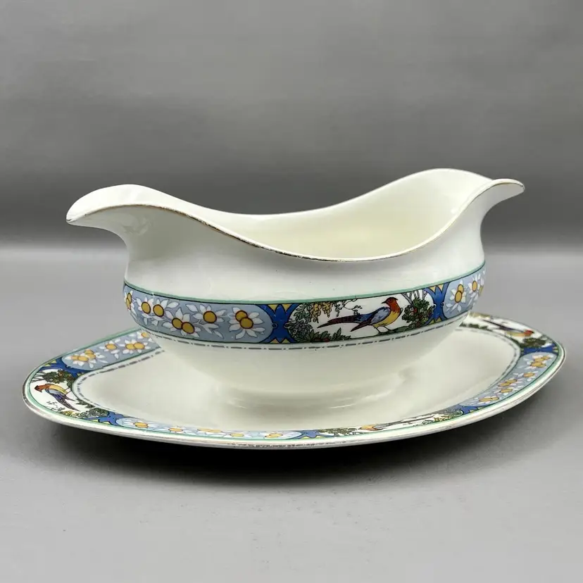 Vintage Floral Pheasant Birds Pattern Gravy Boat Bowl Johnson Bros England