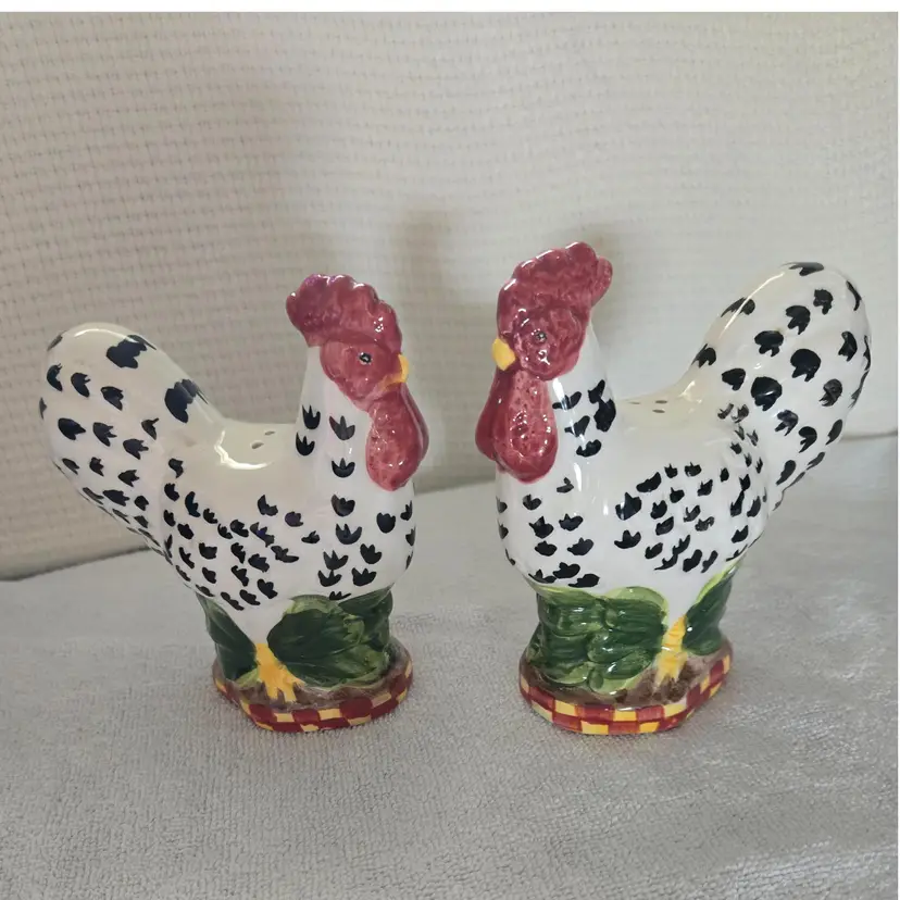 Rooster Salt And Pepper Shakers