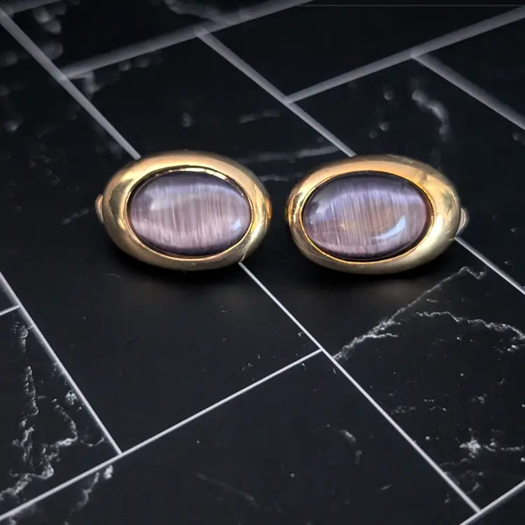 Vintage Clip On Earrings - Purple & Gold Tone Stylish Oval