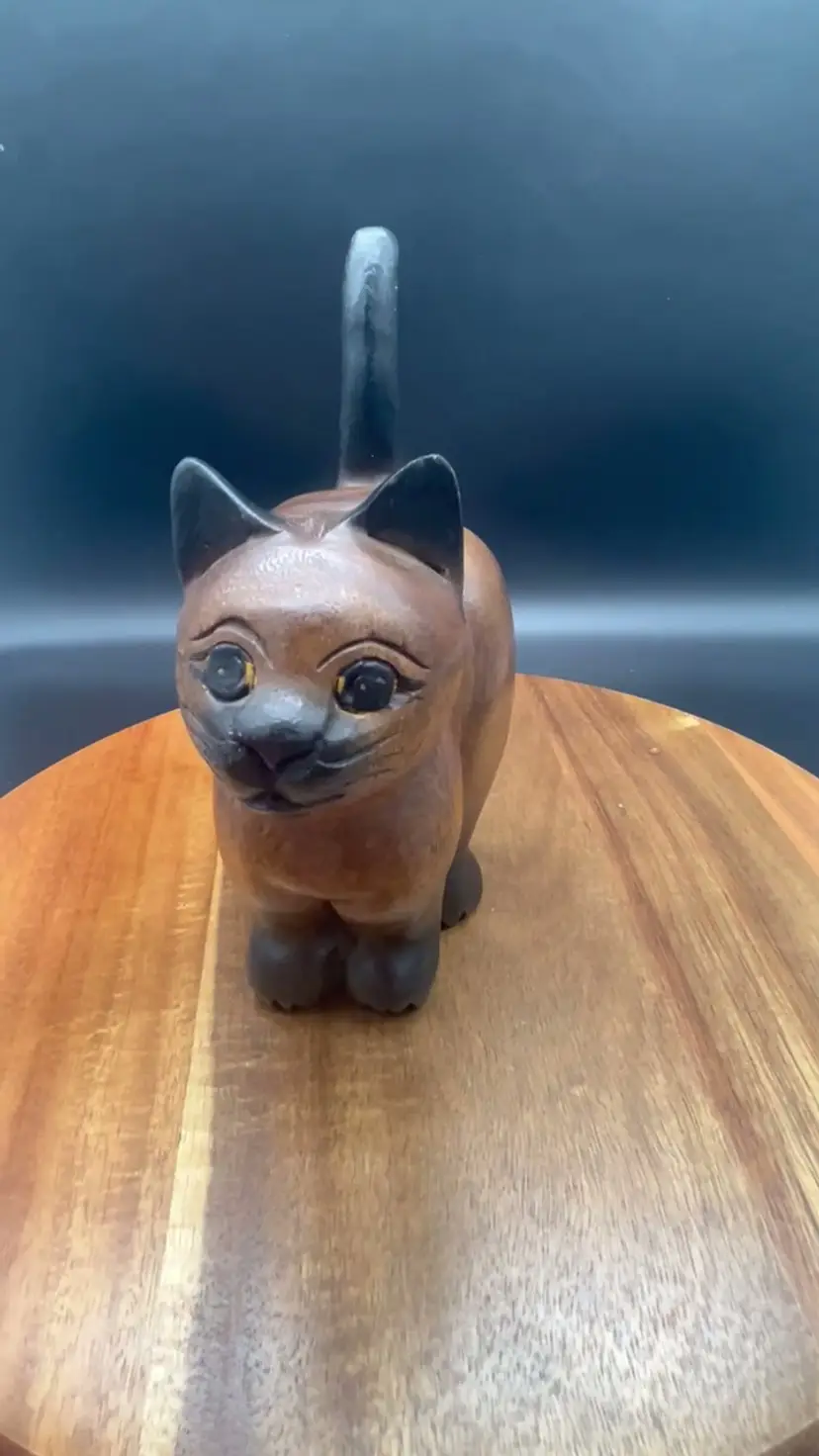 Vintage Hand-Carved Wooden Cat Figurine - Mid Century - Thailand
