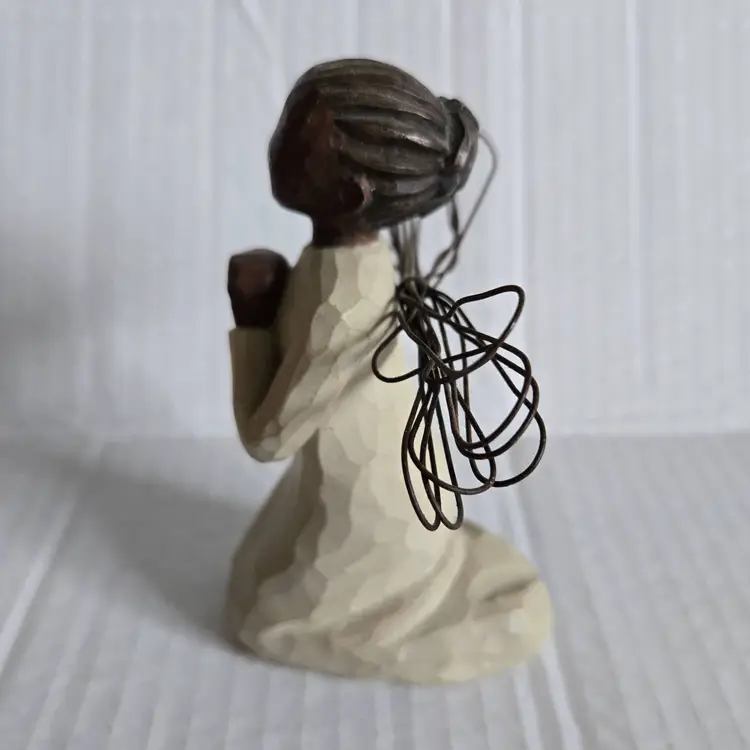 Demdaco Willow Tree 2001 "Angel Of Spirt" Susan Lordi