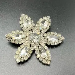 Vintage Rhinestone Flower Brooch, Silvertone 2 1/4” Wide