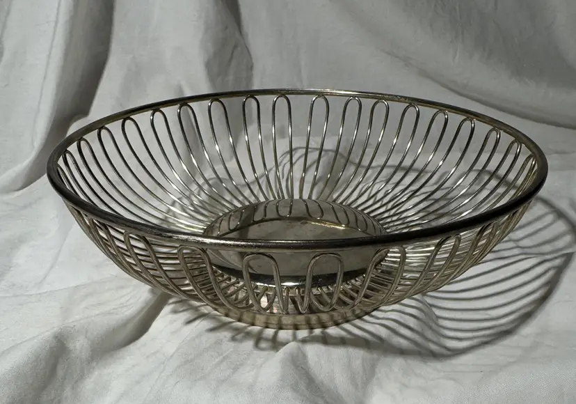 MCM vintage Regal Silver plated open wire basket