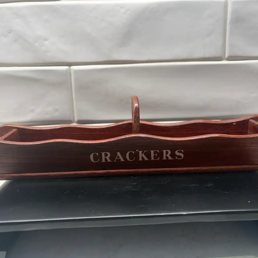 Vintage Wooden Cracker Tray Caddy CRACKERS Stencil Handle Taiwan Farmhouse 12.5